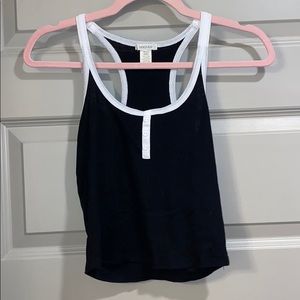 Crop top spaghetti strap shirt